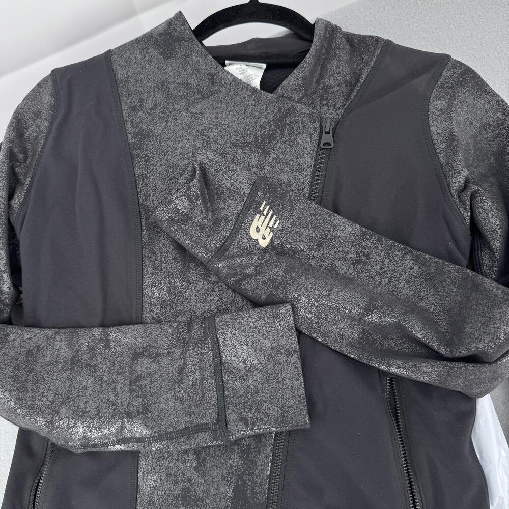 Rare New Balance Women’s Moto-Inspired Asymmetrical Zip Jacket S Grey Black